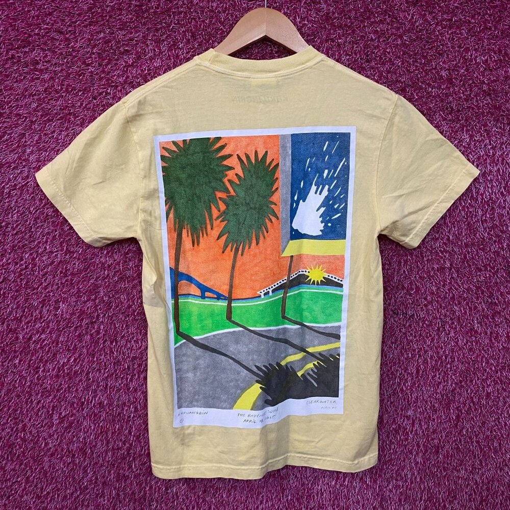 Khruangbin The Baycare Tour Graphic T-Shirt Small